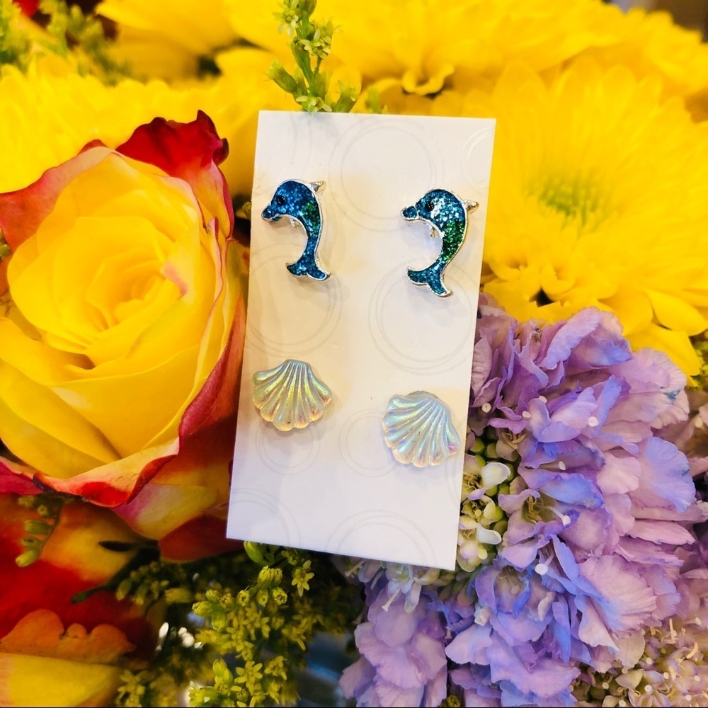 🌸Earring‎ set 2 glitter dolphin and pearly shell